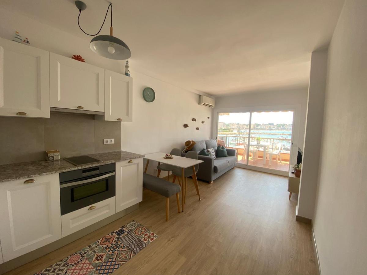 Apartamento en primera línea de mar L' Escala Exterior foto