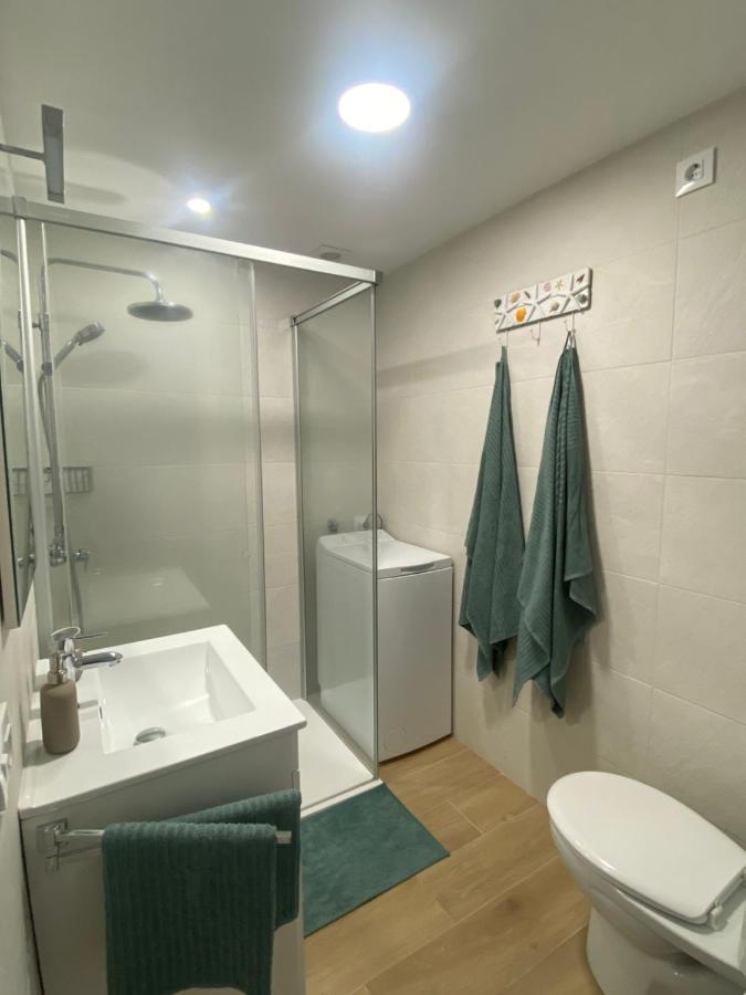 Apartamento en primera línea de mar L' Escala Exterior foto